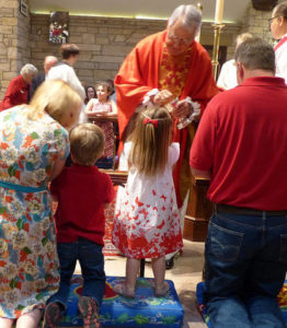 children receiving communion