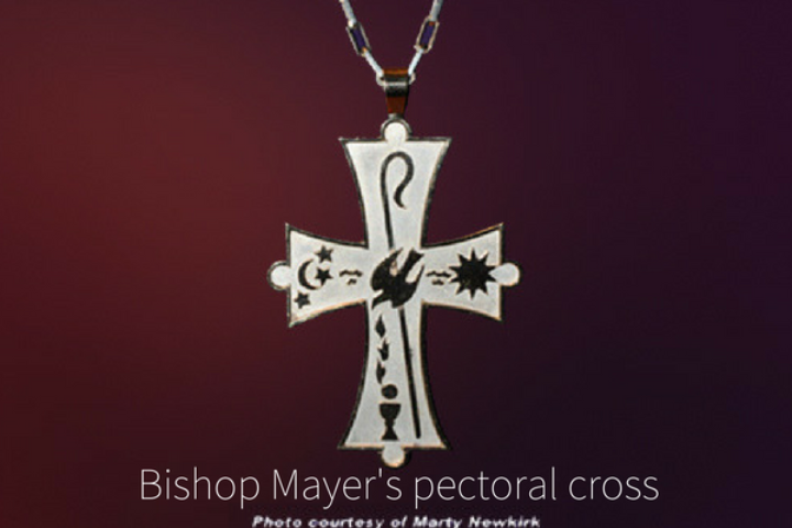 photo of a pectoral cross