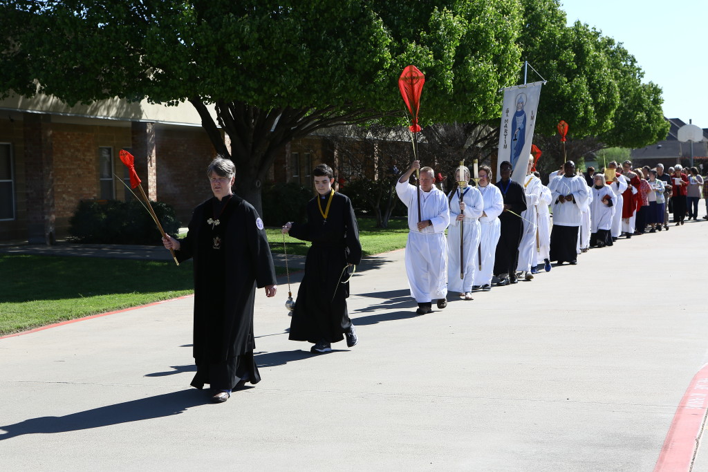 Palm Sunday procession at St. Martin-in-the-Fields, Keller/Southlake